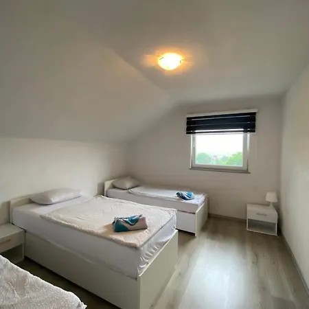 House Enio Dom wakacyjny Bihać